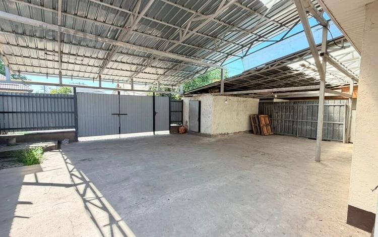Жеке үй · 13 бөлме · 400 м² · 6 жүзд., Бенберина 145, бағасы: 70 млн ₸ в Алматы, Алатауский р-н — фото 2
