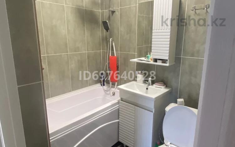 2-бөлмелі пәтер · 40 м² · 3/4 қабат, Театральная 1 7, бағасы: 12 млн ₸ в Таразе — фото 3