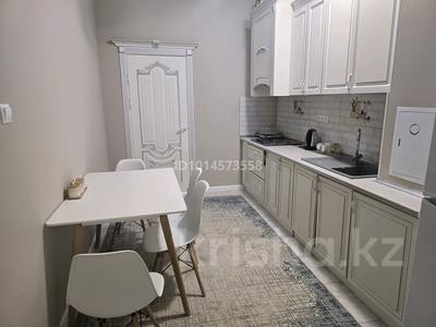 2-комнатная квартира · 62 м² · 4/12 этаж, 16-й мкр 50 за 10 000 ₸ в Актау