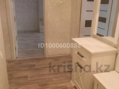 Продажа квартир в Алматы: 2-комнатная квартира · 60 м² · 1/9 этаж, мкр Аксай-4 54 — Улугбека Момышұлы за 37.5 млн 〒 2-комнатная квартира · 60 м² · 1/9 этаж, мкр Аксай-4 54 — Улугбека Момышұлы за 37.5 млн 〒 в Алматы, Ауэзовский р-н