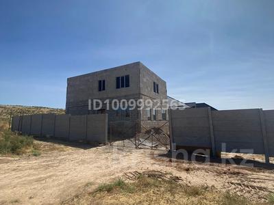 Отдельный дом · 6 комнат · 200 м² · 10 сот., мкр Актас 1029 за 30 млн ₸ в Шымкенте, Туран р-н