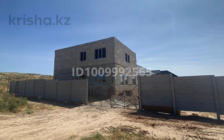 Отдельный дом · 6 комнат · 200 м² · 10 сот., мкр Актас 1029 за 30 млн ₸ в Шымкенте, Туран р-н — фото 2