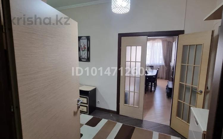 2-бөлмелі пәтер · 75 м² · 15/17 қабат, Луганского 1 — Сатпаева, бағасы: 80 млн ₸ в Алматы, Медеуский р-н — фото 2