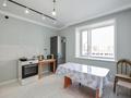 3-бөлмелі пәтер · 90 м² · 7/9 қабат, Кайым Мухамедханов 23 — СРОЧНО САМАЯ ПРИВЛЕКАТЕЛЬНАЯ ЦЕНА, бағасы: 48.6 млн ₸ в Астане, Нура р-н — фото 39