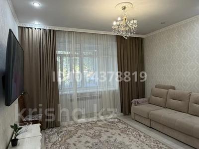 3-комнатная квартира · 63 м² · 1/3 этаж, Резника 7 за 16 млн ₸ в Караганде, Казыбек би р-н