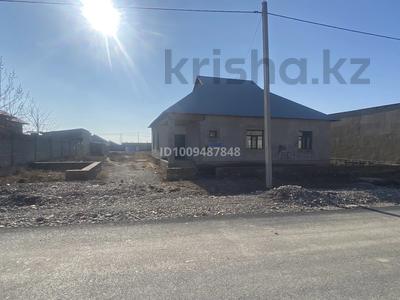 Отдельный дом · 4 комнаты · 180 м² · 10 сот., Жолымбек 123 за 21 млн ₸ в Туркестане