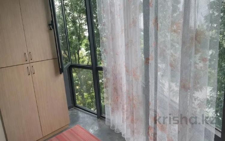 3-бөлмелі пәтер · 72 м² · 5/10 қабат, Тянь-Шанская 7 — Срочно! Лучшее предложение! Полное сопровождение сделки! Помощь с ипотекой!, бағасы: 59 млн ₸ в Алматы, Алмалинский р-н — фото 3