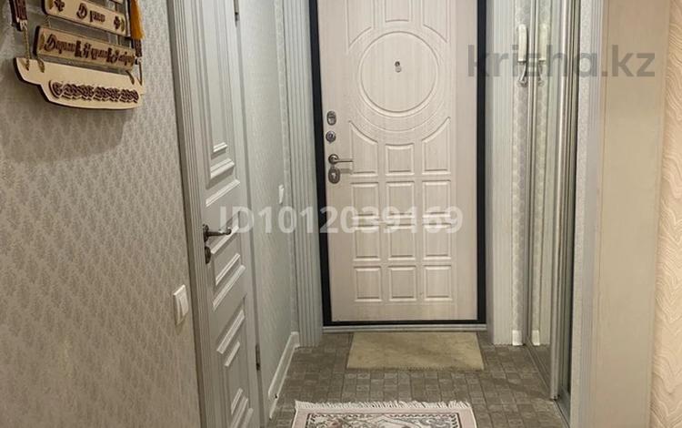 1-комнатная квартира · 38 м² · 7/10 этаж, ул. Шаймердена Косшыгулулы 8/2 за 200 000 ₸ в Астане, Сарыарка р-н — фото 2