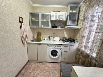 2-комнатная квартира · 43 м² · 5/5 этаж, Гагарина за 200 000 〒 в 