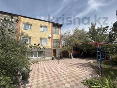 Үйдің бір бөлігі · 6 бөлме · 270 м² · 10 жүзд., Хлудова, бағасы: 160 млн ₸ в Астане, р-н Байконур