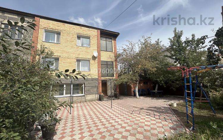 Үйдің бір бөлігі · 6 бөлме · 270 м² · 10 жүзд., Хлудова, бағасы: 160 млн ₸ в Астане, р-н Байконур — фото 27