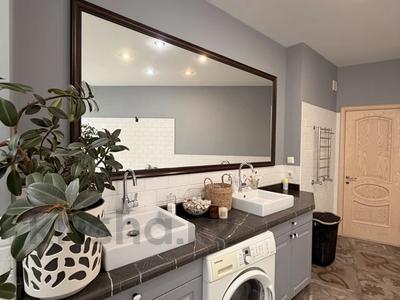 4-комнатная квартира · 170 м² · 7/10 этаж, Аль-Фараби 47/79 — Маркова за ~ 150 млн ₸ в Алматы, Бостандыкский р-н