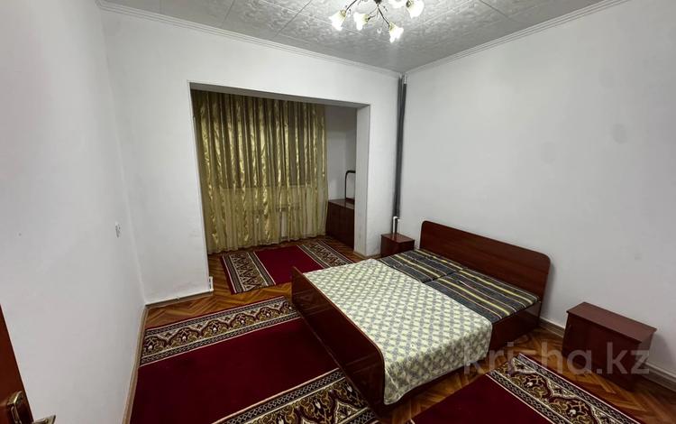 3-комнатная квартира · 74 м² · 3/5 этаж, 21 микрорайон 84 за 200 000 ₸ в Шымкенте — фото 2