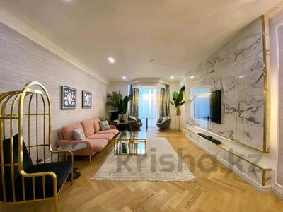 3-комнатная квартира, 129 м², 15/22 этаж, Достык 1а — Бульвар Нурлы жол за 175 млн 〒 в Астане, Есильский р-н