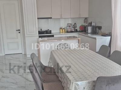Отдельный дом · 4 комнаты · 160 м² · 6 сот., Курмангазы 49 — 18 микрорайон за 800 000 ₸ в Конаеве