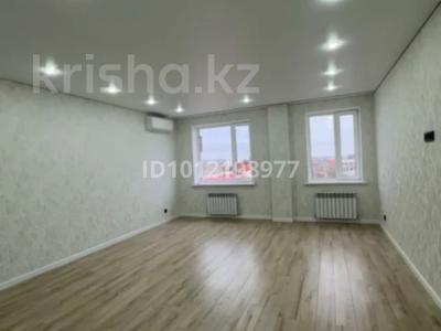 3-бөлмелі пәтер · 109.6 м² · 5/6 қабат, мкр Астана 44/А, бағасы: 53 млн ₸ в Уральске