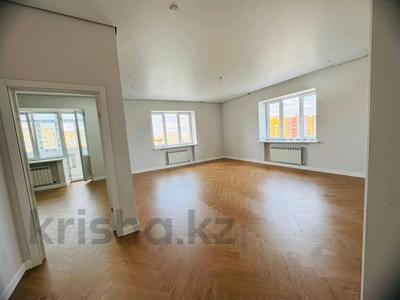 Продажа квартир в Актюбинской обл.: 3-комнатная квартира · 110 м² · 7/9 этаж, Алии Молдагуловой — Альтаир за 48.5 млн 〒 3-комнатная квартира · 110 м² · 7/9 этаж, Алии Молдагуловой — Альтаир за 48.5 млн 〒 в Актобе