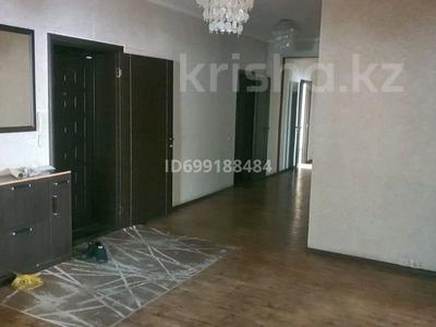 Продажа квартир в Акмолинской обл.: 4-комнатная квартира · 211 м² · 4/4 этаж, Ауэзова 111 за 70 млн 〒 4-комнатная квартира · 211 м² · 4/4 этаж, Ауэзова 111 за 70 млн 〒 в Кокшетау