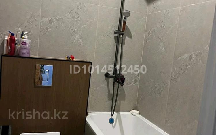 2-комнатная квартира · 70 м² · 18/18 этаж, Е 36 11 за 240 000 ₸ в Астане, Нура р-н — фото 2