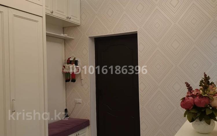 3-комнатная квартира · 95 м², Акмешит 9/2 за 580 000 ₸ в Астане, Есильский р-н — фото 2