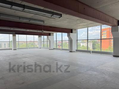 Свободное назначение, офисы, магазины и бутики, склады, общепит, бани, гостиницы и зоны отдыха, фитнес и спорт, медцентры и аптеки, образование, развлечения, конференц-залы, кабинеты и рабочие места, студии · 1900 м² за 11.4 млн 〒 в Астане, Алматы р-н