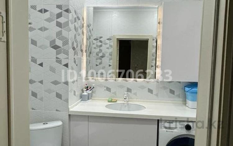 5-комнатная квартира · 150 м² · 1/11 этаж, 16-й мкр 44 за 51 млн ₸ в Актау — фото 2