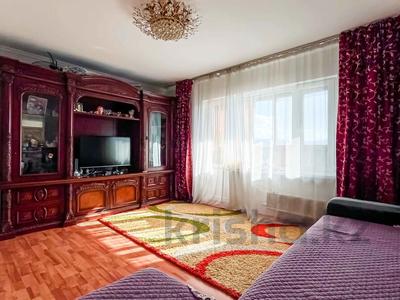 Продажа квартир в Алматы: 3-комнатная квартира · 72 м² · 9/12 этаж, мкр Аксай-2 13А за 37 млн 〒 3-комнатная квартира · 72 м² · 9/12 этаж, мкр Аксай-2 13А за 37 млн 〒 в Алматы, Ауэзовский р-н