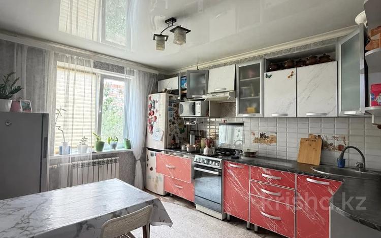 3-бөлмелі пәтер · 67 м² · 4/9 қабат, мкр 12, бағасы: 24.5 млн ₸ в Актобе — фото 2