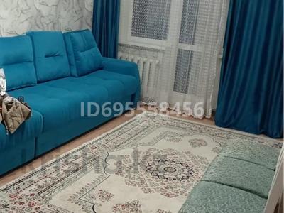 2-комнатная квартира · 48 м² · 2/5 этаж, Майкудук, 12й микрорайон 42 за 120 000 ₸ в Караганде, Алихана Бокейханова р-н