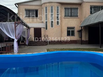 Дом · 7 комнат · 550 м², Жуанышова 51 — Мечникова-Баласагун (центр города) за 90 000 〒 в Таразе