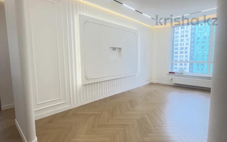3-бөлмелі пәтер · 101 м² · 7/18 қабат, Достык 8/5, бағасы: ~ 120 млн ₸ в Астане, Есильский р-н — фото 2