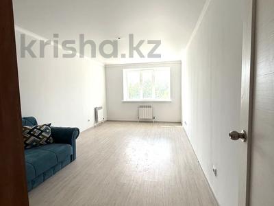 1-бөлмелі пәтер · 33.4 м² · 2/9 қабат, Кутпанова 22 — Колледж имени Магжана Жумабаева, бағасы: ~ 15.8 млн ₸ в Астане, Сарыарка р-н