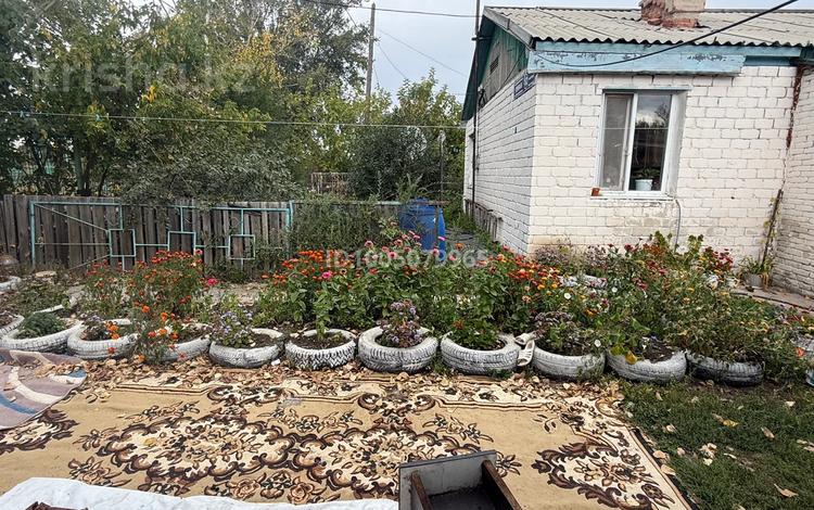 Үйдің бір бөлігі · 3 бөлме · 48 м² · 6 сот., Етекбай би 2/1 — Большая школа, бағасы: 7 млн 〒 в заводском — фото 2