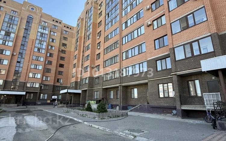3-комнатная квартира · 90 м² · 3/10 этаж, мкр. Алтын орда 9б за 33.5 млн ₸ в Актобе — фото 2