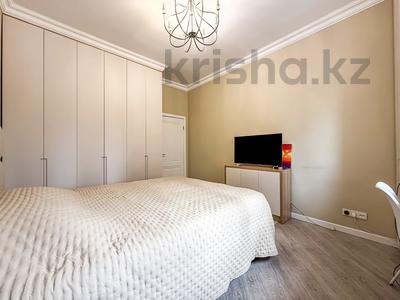 4-комнатная квартира · 115 м² · 5/13 этаж, Розыбакиева 247 за 100 млн 〒 в Алматы, Бостандыкский р-н