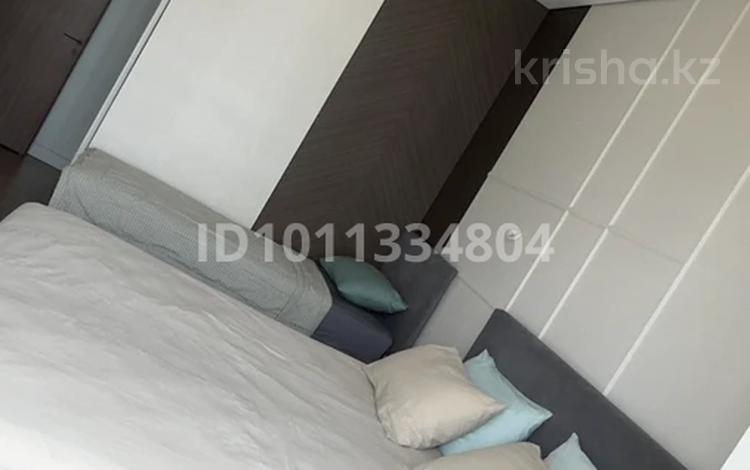5-комнатная квартира · 165 м² · 3/7 этаж, мкр. Алтын орда 51в за 1 млн ₸ в Актобе — фото 2