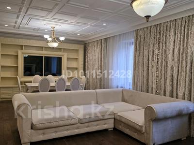 6-комнатная квартира · 238 м² · 2/4 этаж, Сарыкенгир за 160 млн ₸ в Астане, Алматы р-н