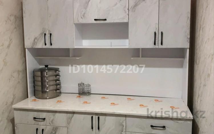 1-комнатная квартира · 36.2 м² · 4/5 этаж, мкр Алатау 31 за 95 000 ₸ в Таразе — фото 2