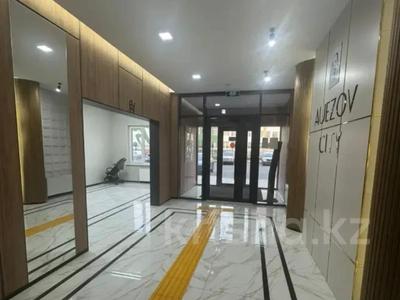 2-бөлмелі пәтер · 52 м² · 5/12 қабат, Райымбека 210, бағасы: 39 млн ₸ в Алматы, Алмалинский р-н
