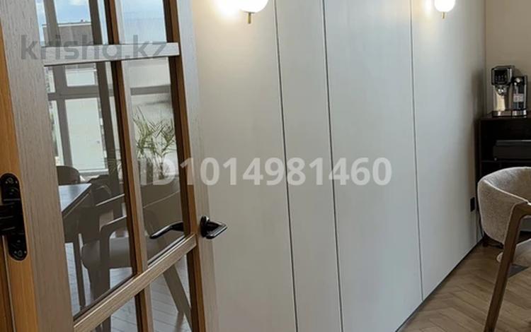 3-комнатная квартира · 120 м² · 8/9 этаж, Акан-Сери 28 — Пересечение Акан-Сери -Кенесары за 90 млн ₸ в Кокшетау — фото 2