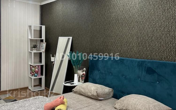 1-комнатная квартира · 31 м² · 1/5 этаж, Абая 52 за 10 000 ₸ в Уральске, мкр Школьник — фото 3