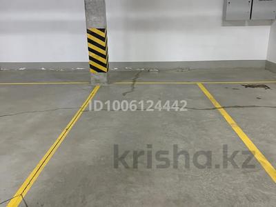 Паркинг · 14 м² · Е-36 5 за 80 000 〒 в Астане, Нура р-н