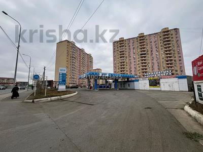 Свободное назначение, офисы, магазины и бутики, склады, салоны красоты, образование, кабинеты и рабочие места, студии · 108 м² за 250 000 〒 в Атырау, мкр. Алмагуль