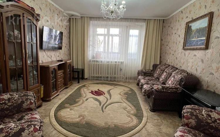 3-комнатная квартира, 59.9 м², 5/5 этаж, назарбаева 6 за 17 млн 〒 в Кокшетау — фото 2