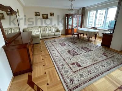 3-комнатная квартира, 130 м², 9 этаж помесячно, Ходжанова 76 за 550 000 〒 в Алматы, Бостандыкский р-н