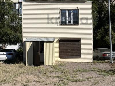 Дүкендер мен бутиктер, қоғамдық тамақтану орны, сұлулық салондары, медорталықтар мен дәріханалар, білім орталықтары, ойын-сауық · 60.9 м², бағасы: 19.9 млн ₸ в Караганде, Алихана Бокейханова р-н
