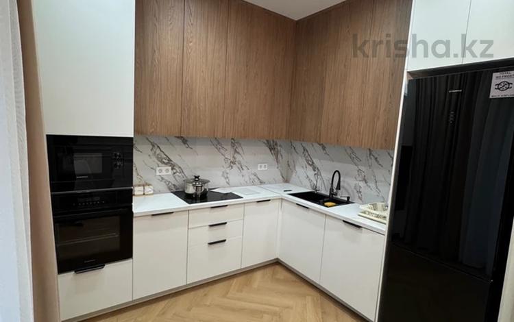 2-комнатная квартира · 70 м² · 7/9 этаж, Мухамедханова 4/2 — 306 за 400 000 ₸ в Астане, Есильский р-н — фото 2