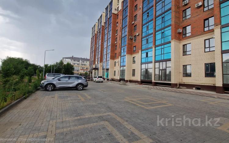 Свободное назначение · 171 м² за 450 000 ₸ в Уральске, мкр Женис — фото 2