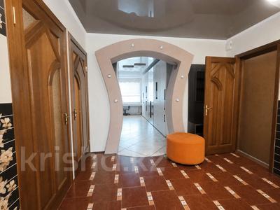 2-комнатная квартира · 68.4 м² · 4/5 этаж, Букетова 9 за 42 млн ₸ в Петропавловске