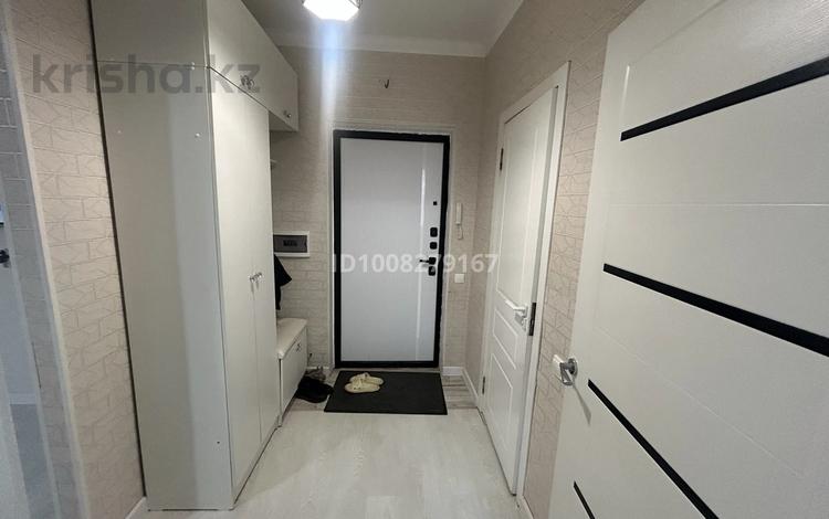 1-комнатная квартира · 37 м² · 2/9 этаж, А. Байтурсынова 40 — Район вокзала Нурлы Жол за 200 000 ₸ в Астане, Алматы р-н — фото 9